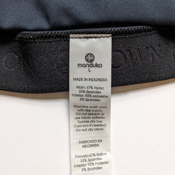 Manduka Presence Bra in Dark Sapphire, size L. NWT - Picture 8 of 8
